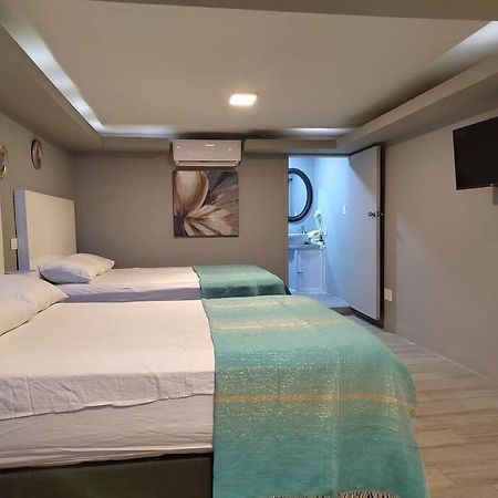 10Th Ave Suite Cozumel Exterior photo